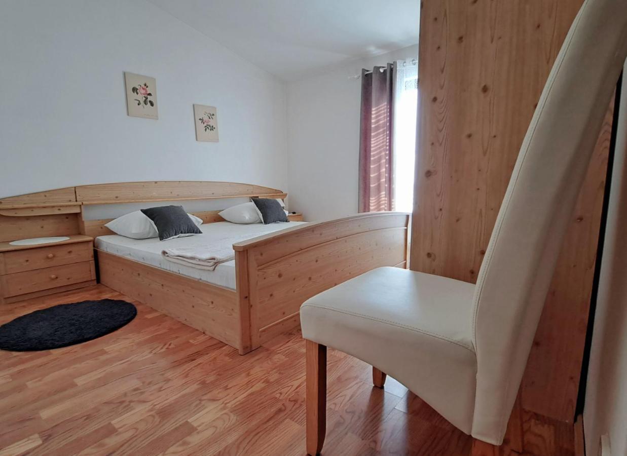 Maria Apartments Kaštela Eksteriør billede